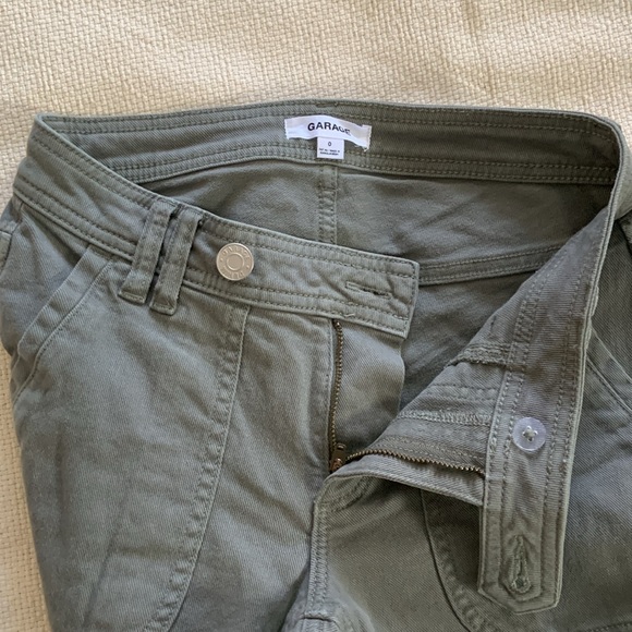 Garage pants - Picture 2 of 3